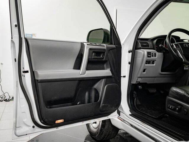 2013 Toyota 4Runner SR5