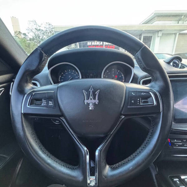 2017 Maserati Ghibli