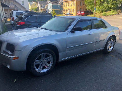 2009 Chrysler 300 for sale at MILL STREET AUTO SALES LLC in Vernon CT