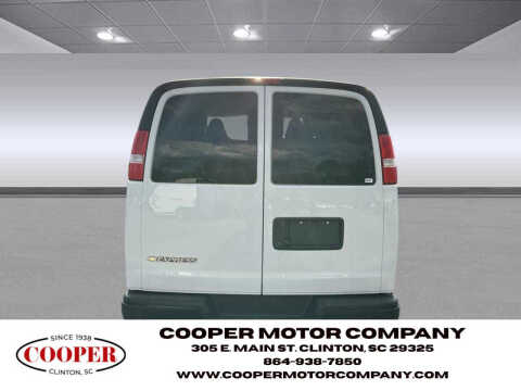 2025 Chevrolet Express LS 3500