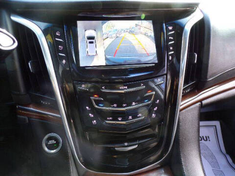2016 Cadillac Escalade ESV Luxury Collection