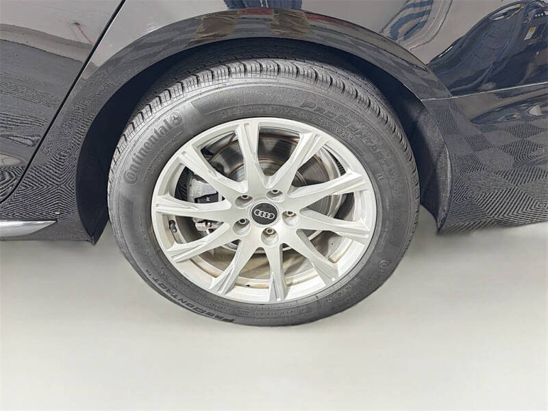 2021 Audi A4 quattro Premium 40 TFSI