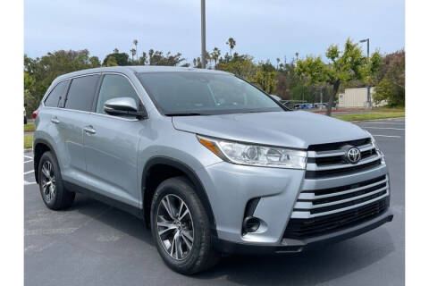 2019 Toyota Highlander for sale at Automaxx Of San Diego in Spring Valley CA