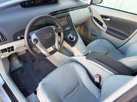 2010 Toyota Prius II