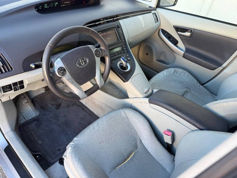 2010 Toyota Prius II