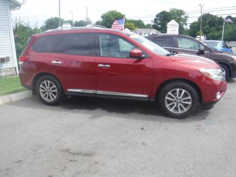 2014 Nissan Pathfinder for sale at Rob Co Automotive LLC in Springfield TN
