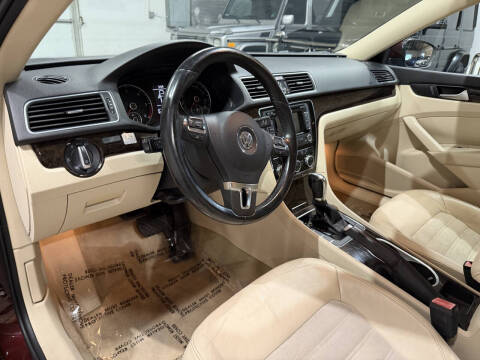 2014 Volkswagen Passat 2.0L TDI SEL Premium