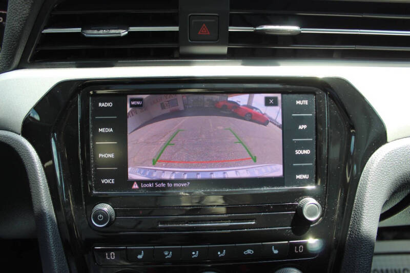 2021 Volkswagen Passat SE