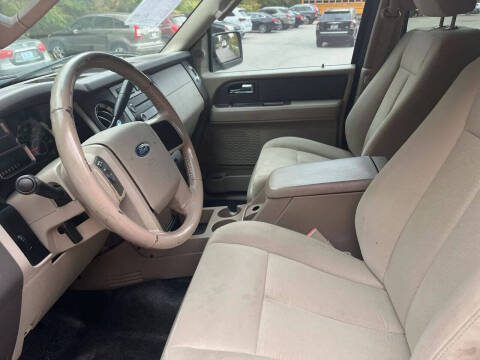 2010 Ford Expedition XLT