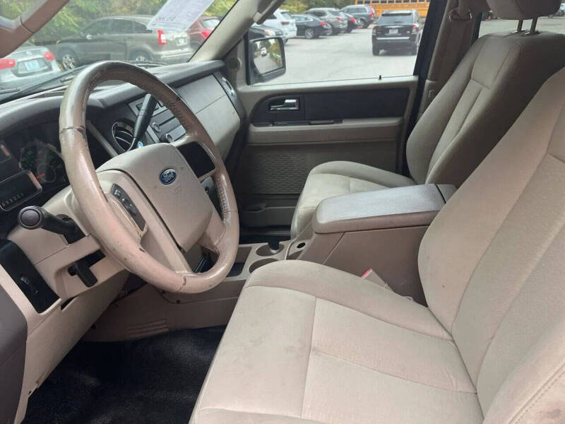 2010 Ford Expedition XLT