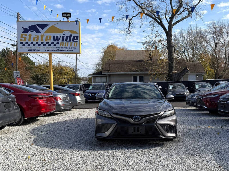 2023 Toyota Camry Hybrid SE