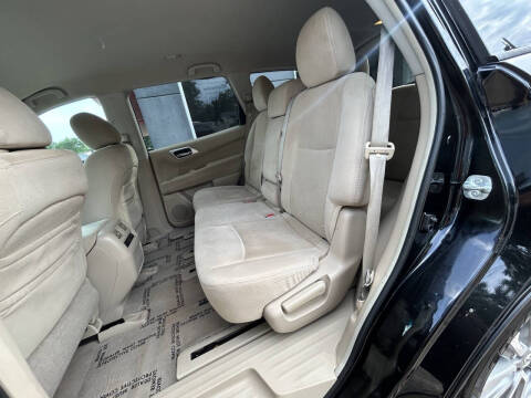 2013 Nissan Pathfinder Platinum