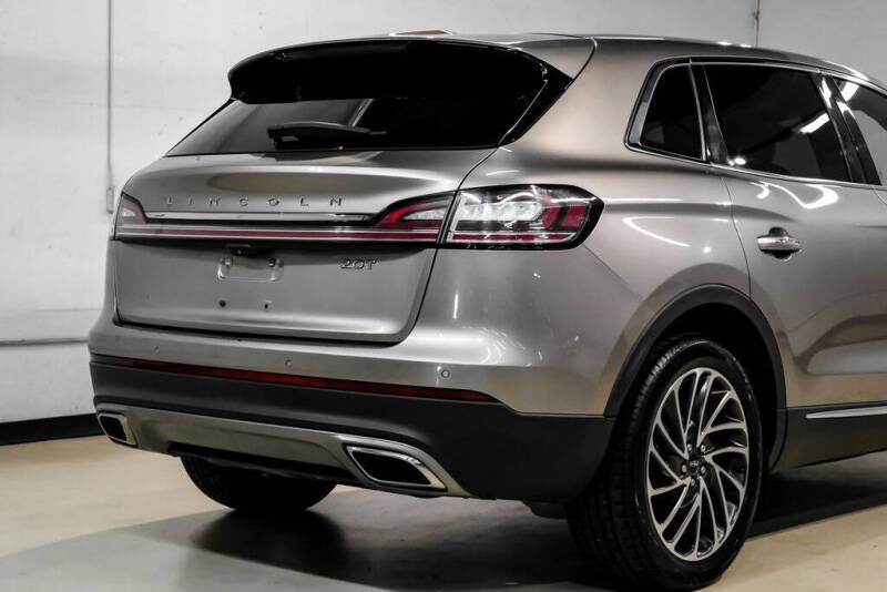 2019 Lincoln Nautilus Reserve