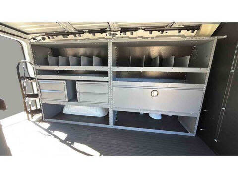 2025 Chevrolet Express 2500