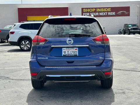 2018 Nissan Rogue SL