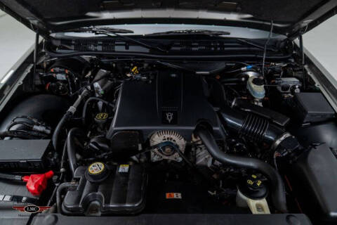 2003 Ford Crown Victoria