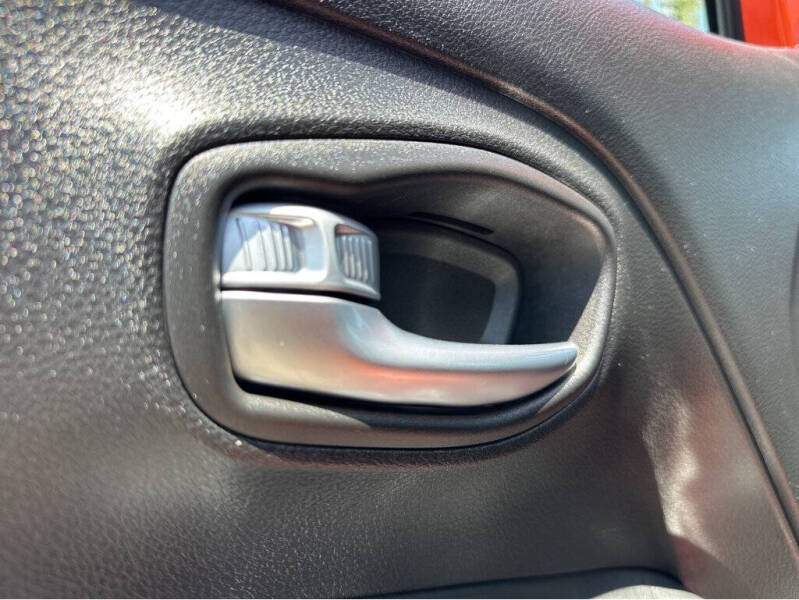 2017 Jeep Renegade Altitude