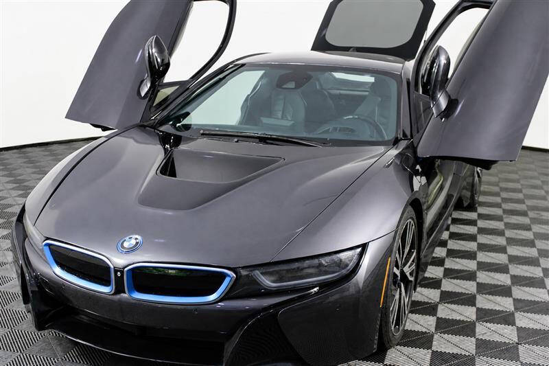 2015 BMW i8