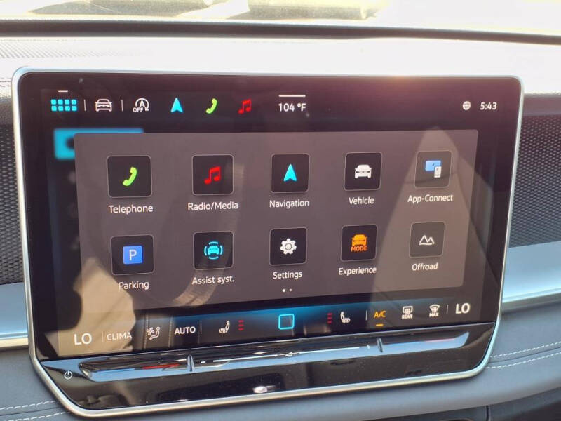 2025 Volkswagen Tiguan SE 4Motion