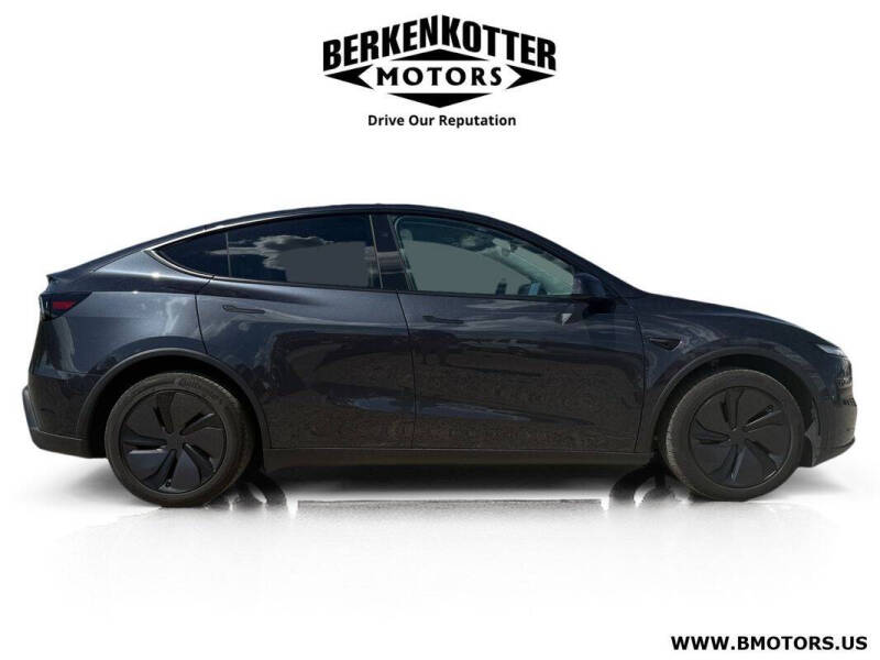 2026 Tesla Model Y Premium