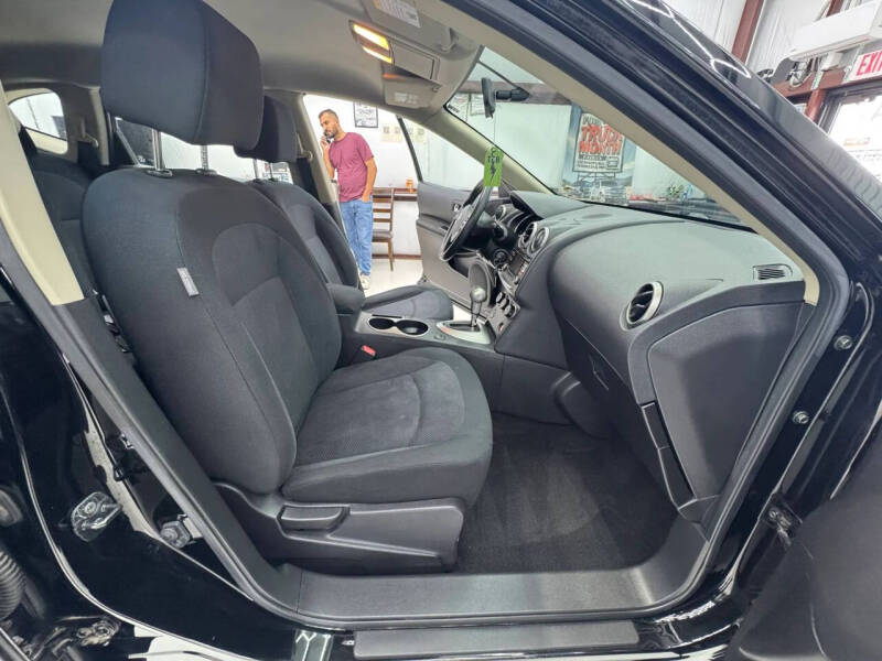 2014 Nissan Rogue Select S