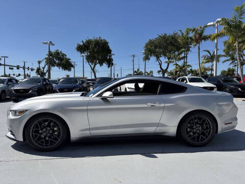 2016 Ford Mustang V6