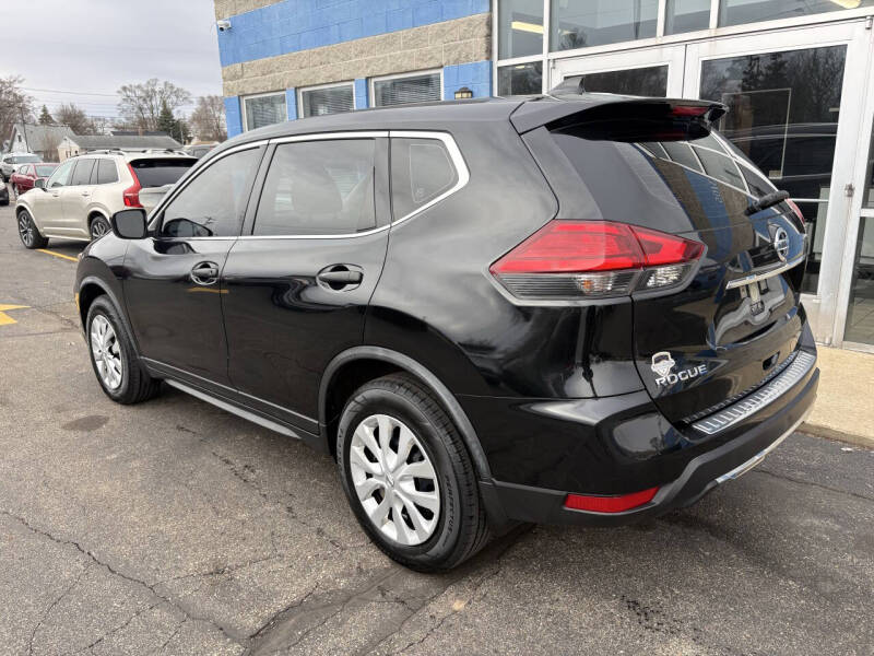 2017 Nissan Rogue S