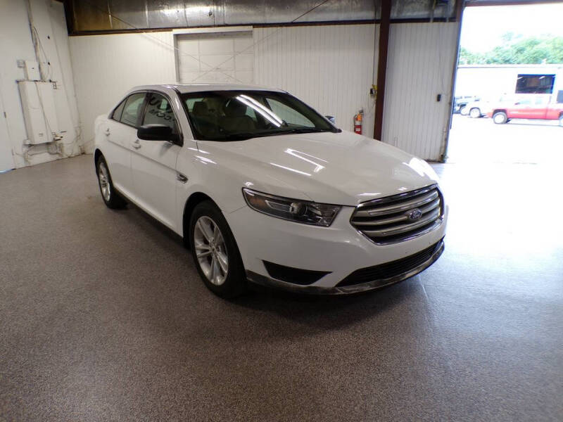2018 Ford Taurus SE