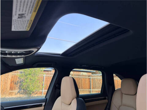 2016 Porsche Cayenne S E-Hybrid