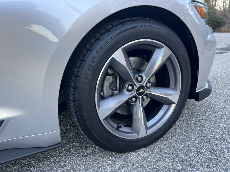 2015 Ford Mustang V6