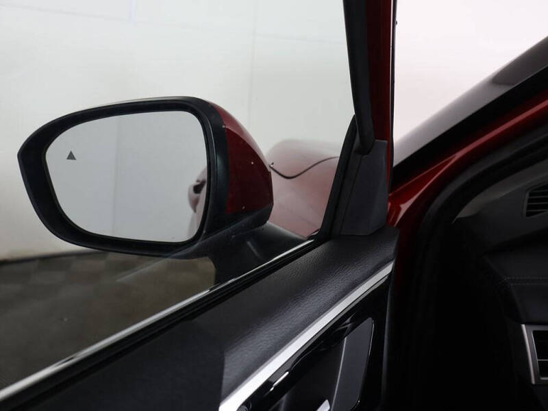 2025 Mitsubishi Outlander ES