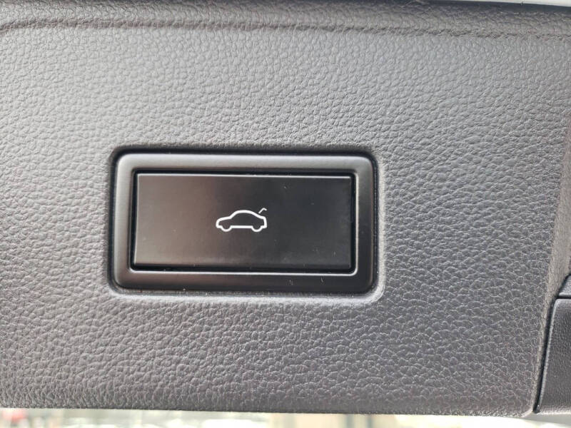 2019 Volkswagen Atlas SE