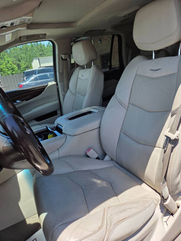 2015 Cadillac Escalade Luxury