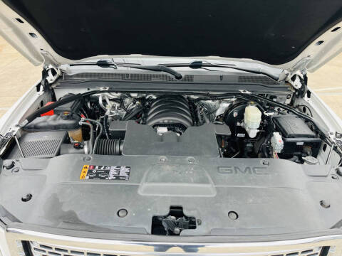 2017 GMC Yukon Denali