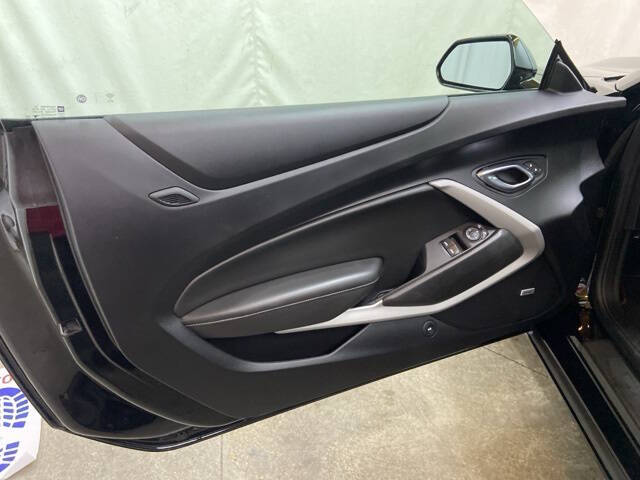 2021 Chevrolet Camaro LT1