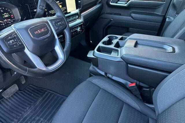 2025 GMC Sierra 1500