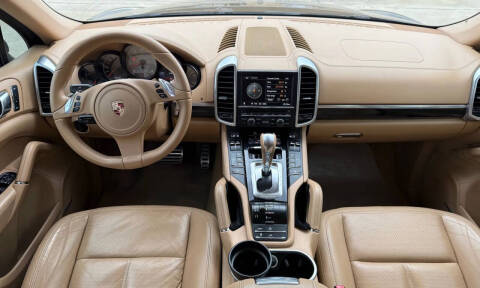2011 Porsche Cayenne S