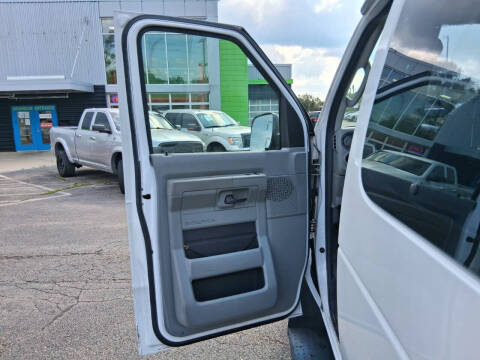 2009 Ford E-Series E-250