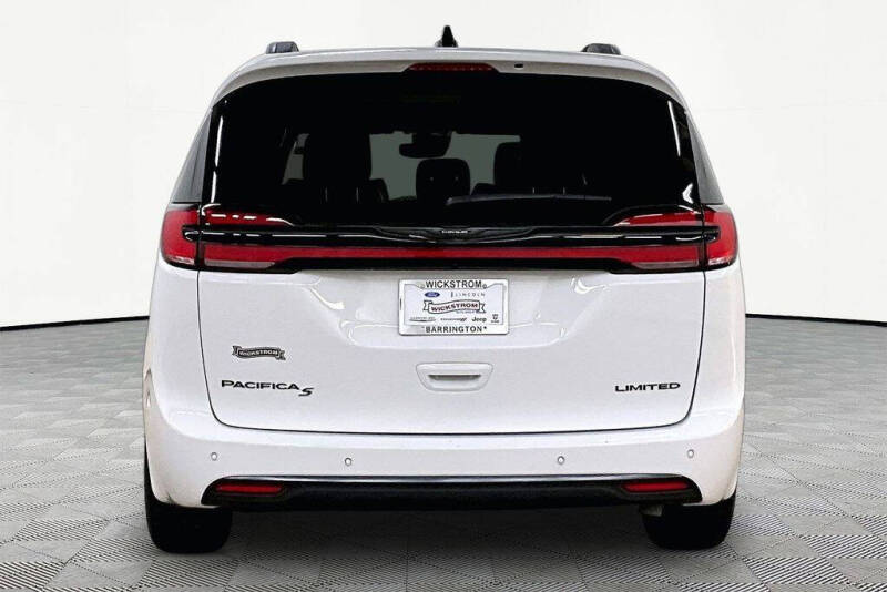 2025 Chrysler Pacifica Limited