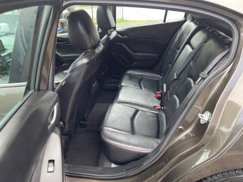 2015 Mazda MAZDA3 i Grand Touring