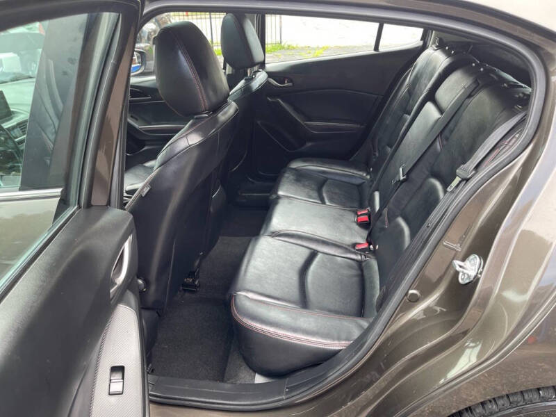 2015 Mazda MAZDA3 i Grand Touring