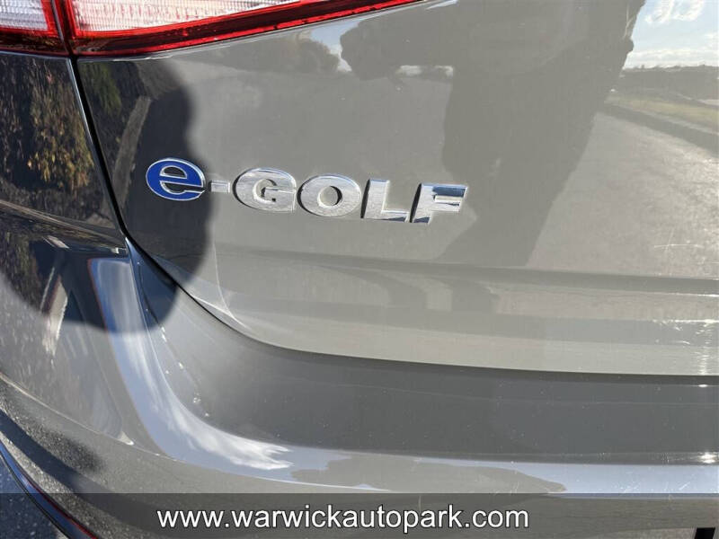 2019 Volkswagen e-Golf SE
