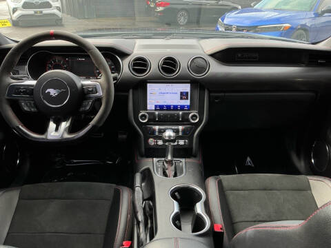 2023 Ford Mustang GT Premium