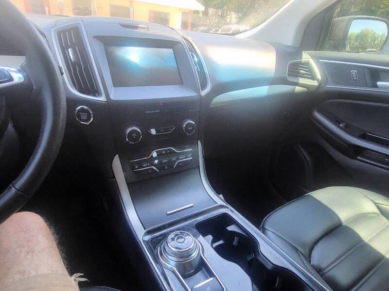 2019 Ford Edge SEL