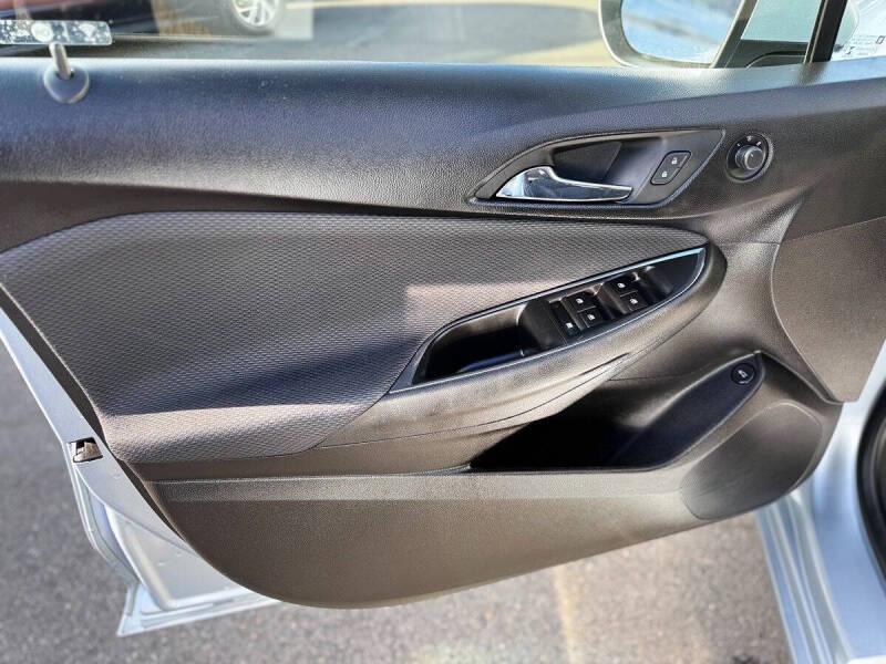 2018 Chevrolet Cruze LS Auto