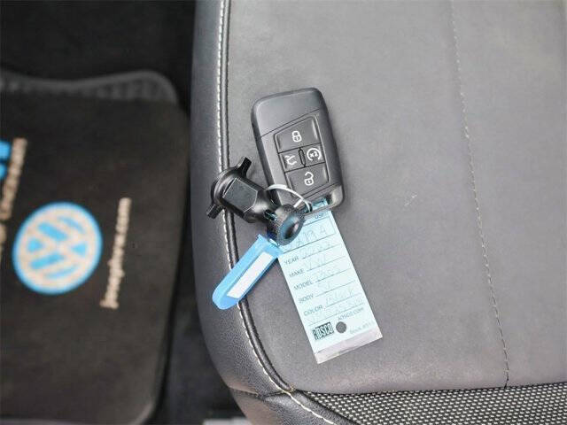 2022 Volkswagen Taos SE