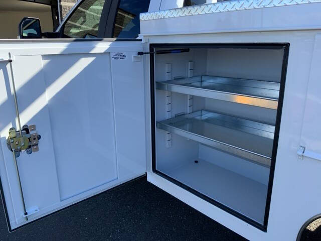 2025 Ford F-350 Super Duty XL