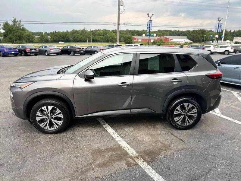 2022 Nissan Rogue SV