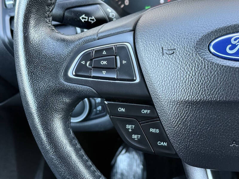 2019 Ford Escape SEL