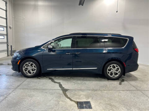 2022 Chrysler Pacifica Limited